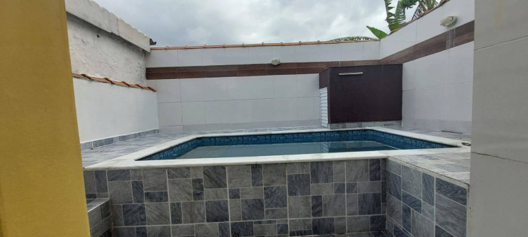 Imagem Casa com 2 Quartos à Venda, 150 m² em Jardim Leonor - Mongaguá Imagem Casa com 2 Quartos à Venda, 150 m² em Jardim Leonor - Mongaguá