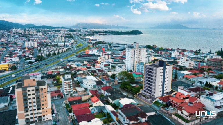 Imagem Apartamento com 2 Quartos à Venda, 75 m² em Barreiros - São José