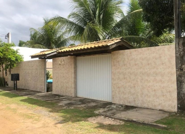 Imagem Casa com 3 Quartos à Venda, 210 m² em Arembepe - Camaçari Imagem Casa com 3 Quartos à Venda, 210 m² em Arembepe - Camaçari