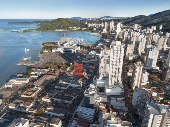 Imagem Apartamento com 3 Quartos à Venda, 168 m² em Centro - Itajaí Imagem Apartamento com 3 Quartos à Venda, 168 m² em Centro - Itajaí