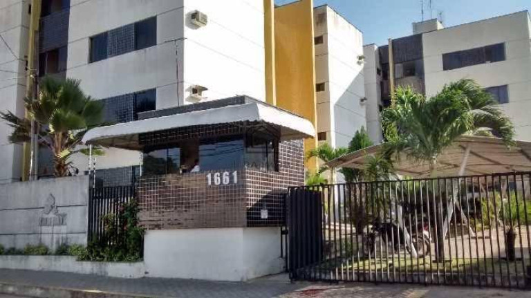 Imagem Apartamento com 2 Quartos à Venda, 57 m² em Pitimbu - Natal
