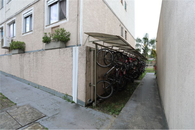 Imagem Apartamento com 2 Quartos à Venda, 71 m² em Jardim Planalto - Porto Alegre