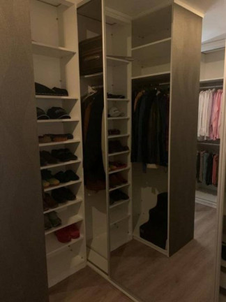 Imagem Apartamento com 3 Quartos à Venda, 185 m² em Centro Histórico - Porto Alegre