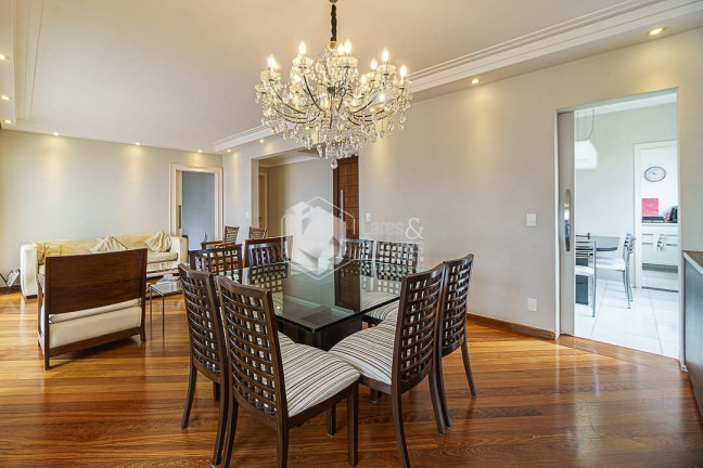 Imagem Apartamento com 4 Quartos à Venda, 214 m² em Sumaré - São Paulo Imagem Apartamento com 4 Quartos à Venda, 214 m² em Sumaré - São Paulo