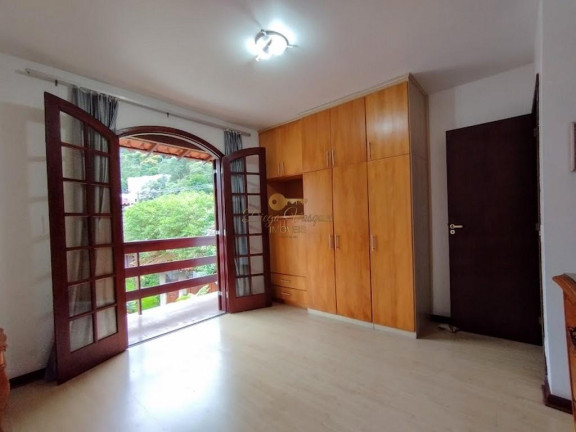 Imagem Casa com 4 Quartos à Venda, 215 m² em Pimenteiras - Teresópolis Imagem Casa com 4 Quartos à Venda, 215 m² em Pimenteiras - Teresópolis