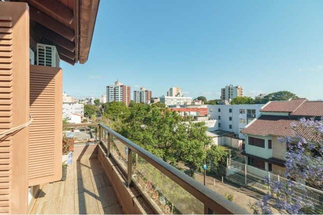 Imagem Casa com 3 Quartos à Venda, 156 m² em Cristo Redentor - Porto Alegre Imagem Casa com 3 Quartos à Venda, 156 m² em Cristo Redentor - Porto Alegre