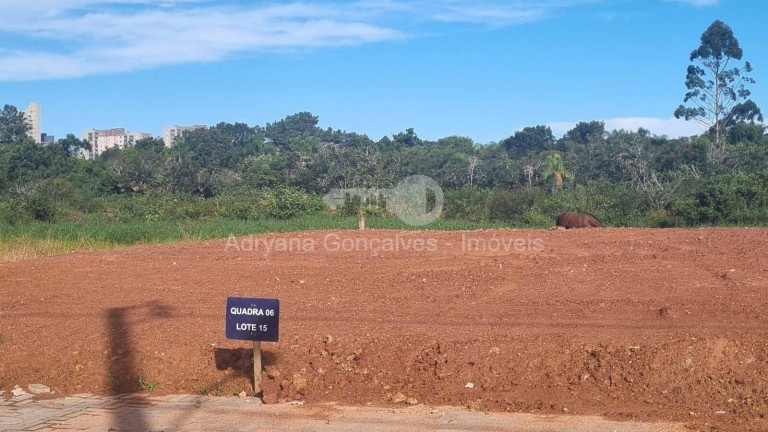 Imagem Terreno à Venda, 360 m² em Balneário Piçarras Imagem Terreno à Venda, 360 m² em Balneário Piçarras