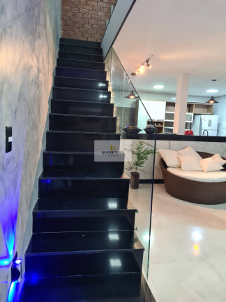 Imagem Casa com 3 Quartos à Venda, 210 m² em Maresias - São Sebastião Imagem Casa com 3 Quartos à Venda, 210 m² em Maresias - São Sebastião