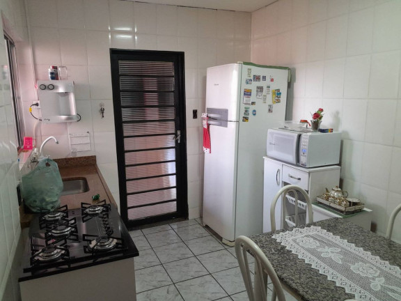 Imagem Casa com 3 Quartos à Venda, 207 m² em Ribeirão Preto Imagem Casa com 3 Quartos à Venda, 207 m² em Ribeirão Preto