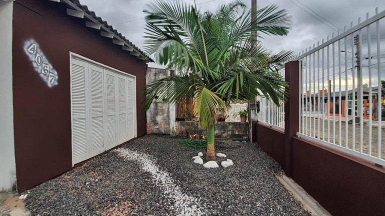 Imagem Casa com 4 Quartos à Venda, 225 m² em Capão Novo - Capao Da Canoa Imagem Casa com 4 Quartos à Venda, 225 m² em Capão Novo - Capao Da Canoa