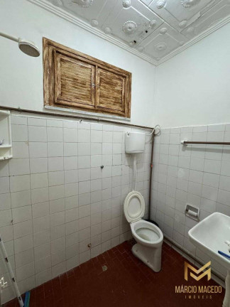 Imagem Casa com 10 Quartos à Venda, 220 m² em Meireles - Fortaleza Imagem Casa com 10 Quartos à Venda, 220 m² em Meireles - Fortaleza