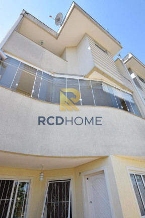 Imagem Casa com 4 Quartos à Venda, 199 m² em Uberaba - Curitiba