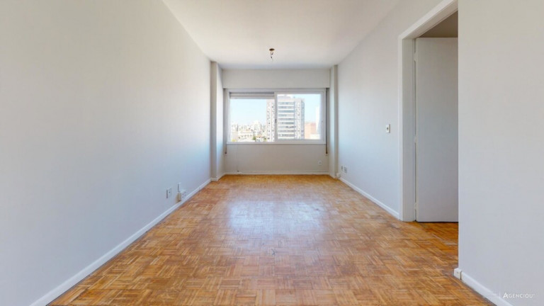 Imagem Imóvel com 2 Quartos à Venda, 74 m² em Menino Deus - Porto Alegre Imagem Imóvel com 2 Quartos à Venda, 74 m² em Menino Deus - Porto Alegre