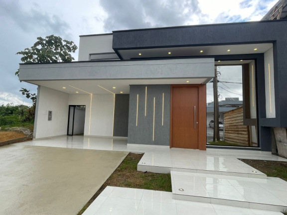 Casa com 3 Quartos à Venda, 160 m² em Ponta Negra - Manaus