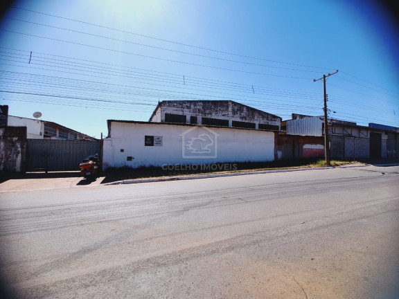Imóvel para Alugar, 705 m² em Setor Industrial - Ceilândia