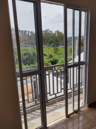 Imagem Casa com 2 Quartos à Venda, em Terra Preta (terra Preta) - Mairiporã Imagem Casa com 2 Quartos à Venda, em Terra Preta (terra Preta) - Mairiporã