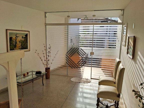 Imagem Casa com 2 Quartos à Venda, 165 m² em Vila Carvalho - Sorocaba Imagem Casa com 2 Quartos à Venda, 165 m² em Vila Carvalho - Sorocaba