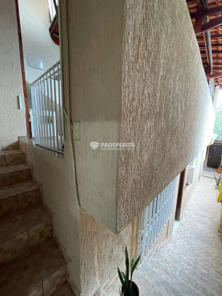 Imagem Casa com 3 Quartos à Venda, 5 m² em Taboão - Diadema