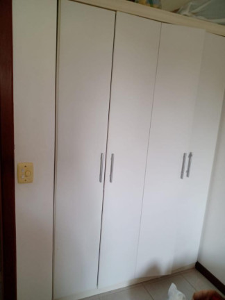 Imagem Casa com 4 Quartos à Venda, 117 m² em Centro - Lauro De Freitas Imagem Casa com 4 Quartos à Venda, 117 m² em Centro - Lauro De Freitas