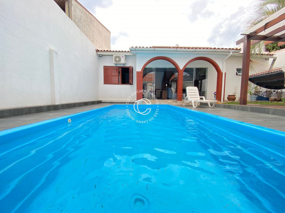 Imagem Casa com 3 Quartos à Venda, 203 m² em Nossa Senhora De Lourdes - Santa Maria Imagem Casa com 3 Quartos à Venda, 203 m² em Nossa Senhora De Lourdes - Santa Maria
