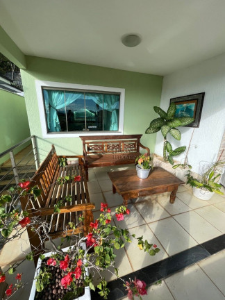 Imagem Casa com 3 Quartos à Venda, 1 m² em Lagoa - Macaé Imagem Casa com 3 Quartos à Venda, 1 m² em Lagoa - Macaé