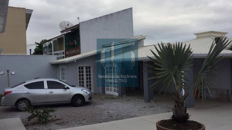 Imagem Casa com 3 Quartos à Venda, 300 m² em Ingleses Do Rio Vermelho - Florianópolis Imagem Casa com 3 Quartos à Venda, 300 m² em Ingleses Do Rio Vermelho - Florianópolis