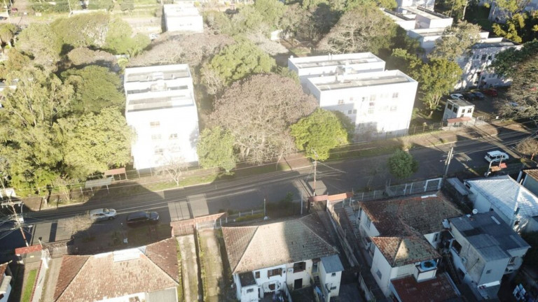 Imagem Imóvel com 4 Quartos à Venda, 77 m² em Teresópolis - Porto Alegre Imagem Imóvel com 4 Quartos à Venda, 77 m² em Teresópolis - Porto Alegre