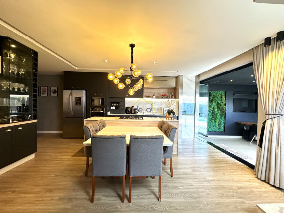 Imagem Casa com 3 Quartos à Venda, 155 m² em Iririú - Joinville