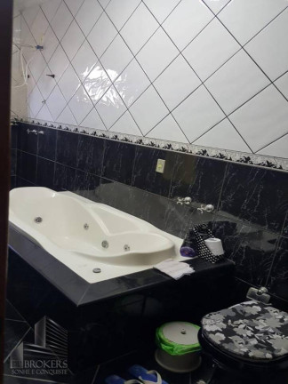 Imagem Casa com 3 Quartos à Venda, 268 m² em Jardim Carolina - Sorocaba Imagem Casa com 3 Quartos à Venda, 268 m² em Jardim Carolina - Sorocaba