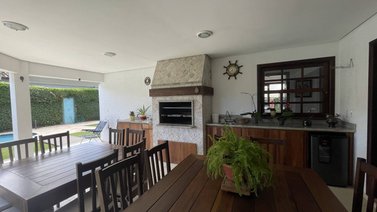 Imagem Casa com 6 Quartos à Venda, 548 m² em Jurerê Internacional - Florianópolis Imagem Casa com 6 Quartos à Venda, 548 m² em Jurerê Internacional - Florianópolis