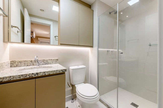 Imagem Apartamento com 3 Quartos à Venda, 67 m² em São João - Porto Alegre Imagem Apartamento com 3 Quartos à Venda, 67 m² em São João - Porto Alegre