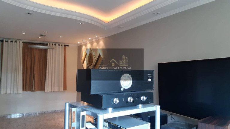 Imagem Sobrado com 3 Quartos à Venda, 164 m² em Jardim Vila Galvão - Guarulhos Imagem Sobrado com 3 Quartos à Venda, 164 m² em Jardim Vila Galvão - Guarulhos