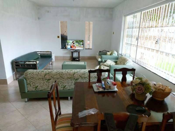 Imagem Casa com 6 Quartos à Venda, 674 m² em Cidade Nova Peruibe - Peruíbe Imagem Casa com 6 Quartos à Venda, 674 m² em Cidade Nova Peruibe - Peruíbe