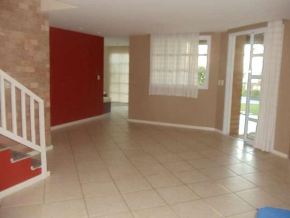 Imagem Casa com 4 Quartos à Venda, em Itapuã - Salvador Imagem Casa com 4 Quartos à Venda, em Itapuã - Salvador