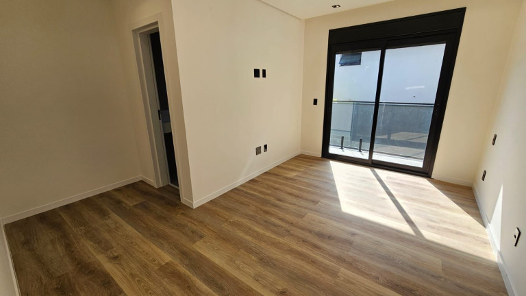 Imagem Sobrado com 3 Quartos à Venda, 235 m² em Cézar De Souza - Mogi Das Cruzes Imagem Sobrado com 3 Quartos à Venda, 235 m² em Cézar De Souza - Mogi Das Cruzes