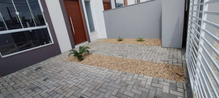 Imagem Sobrado com 3 Quartos à Venda, 100 m² em Meia Praia - Navegantes Imagem Sobrado com 3 Quartos à Venda, 100 m² em Meia Praia - Navegantes