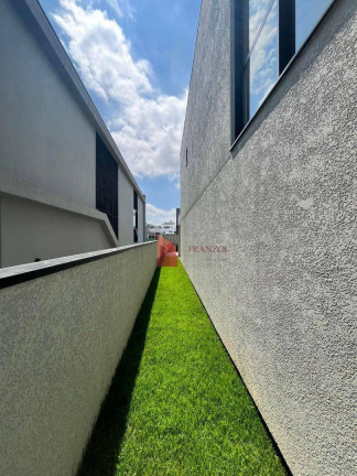 Imagem Sobrado com 4 Quartos à Venda, 265 m² em Santa Regina - Camboriú Imagem Sobrado com 4 Quartos à Venda, 265 m² em Santa Regina - Camboriú