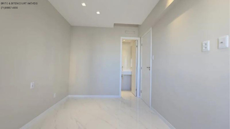 Imagem Imóvel com 2 Quartos à Venda, 55 m² em Imbuí - Salvador Imagem Imóvel com 2 Quartos à Venda, 55 m² em Imbuí - Salvador