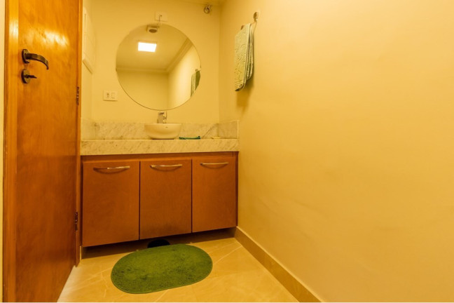 Imagem Casa com 3 Quartos à Venda, 247 m² em Guarapiranga - São Paulo