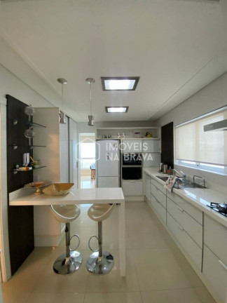 Imagem Apartamento com 3 Quartos à Venda, 207 m² em Centro - Balneário Camboriú