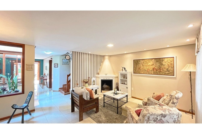 Casa com 5 Quartos à Venda, 248 m² em Ipanema - Porto Alegre