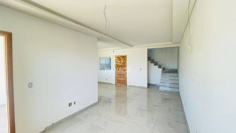 Imagem Sobrado com 3 Quartos à Venda, 166 m² em Centro - Barra Velha Imagem Sobrado com 3 Quartos à Venda, 166 m² em Centro - Barra Velha