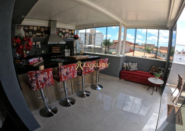 Imagem Imóvel com 2 Quartos à Venda, 90 m² em Arvoredo 2ª Seção - Contagem Imagem Imóvel com 2 Quartos à Venda, 90 m² em Arvoredo 2ª Seção - Contagem