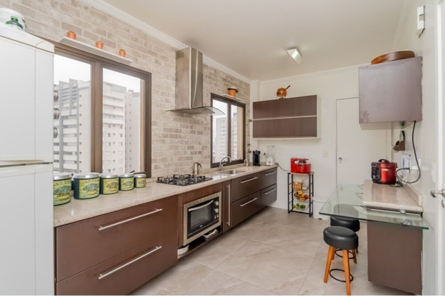 Imagem Imóvel com 3 Quartos à Venda, 130 m² em Vila Suzana - São Paulo Imagem Imóvel com 3 Quartos à Venda, 130 m² em Vila Suzana - São Paulo