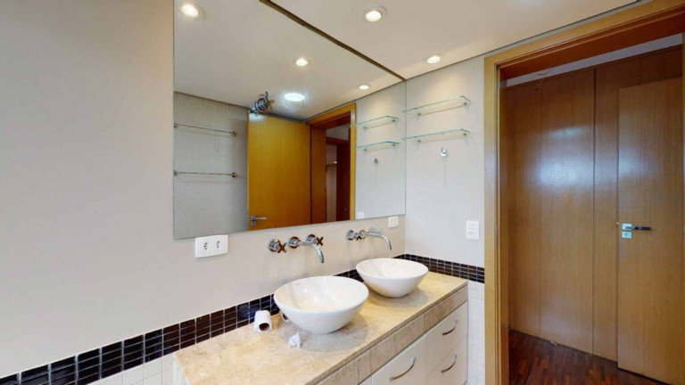 Imagem Imóvel com 3 Quartos à Venda, 125 m² em Jardim América - São Paulo Imagem Imóvel com 3 Quartos à Venda, 125 m² em Jardim América - São Paulo