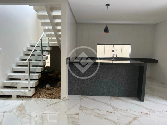 Imagem Sobrado com 4 Quartos à Venda, 220 m² em Residencial Recanto Das Emas - Goiânia Imagem Sobrado com 4 Quartos à Venda, 220 m² em Residencial Recanto Das Emas - Goiânia