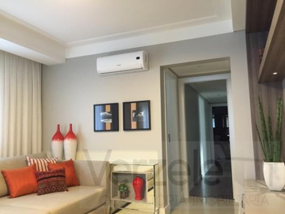 Imagem Apartamento com 3 Quartos à Venda, 136 m² em Centro - Balneário Camboriú Imagem Apartamento com 3 Quartos à Venda, 136 m² em Centro - Balneário Camboriú