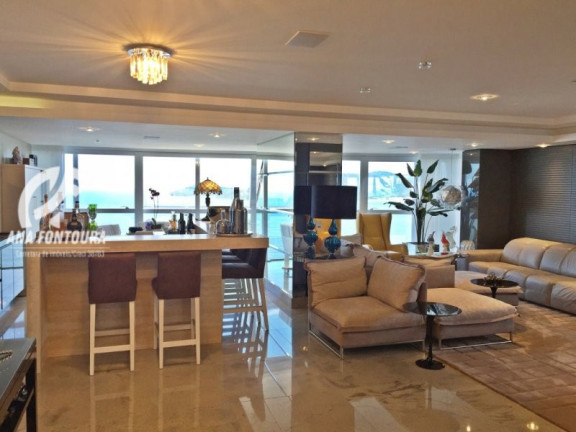 Imagem Apartamento com 3 Quartos à Venda, 444 m² em Centro - Balneário Camboriú