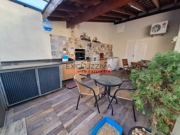 Imagem Sobrado com 3 Quartos à Venda, 125 m² em Esplanada Independência - Taubaté Imagem Sobrado com 3 Quartos à Venda, 125 m² em Esplanada Independência - Taubaté