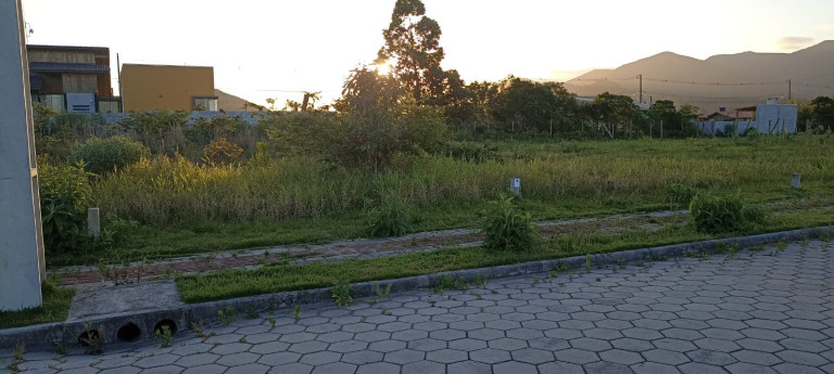 Imagem Terreno à Venda, 747 m² em Campo Duna - Garopaba